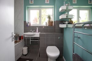 Bathroom- click for photo gallery